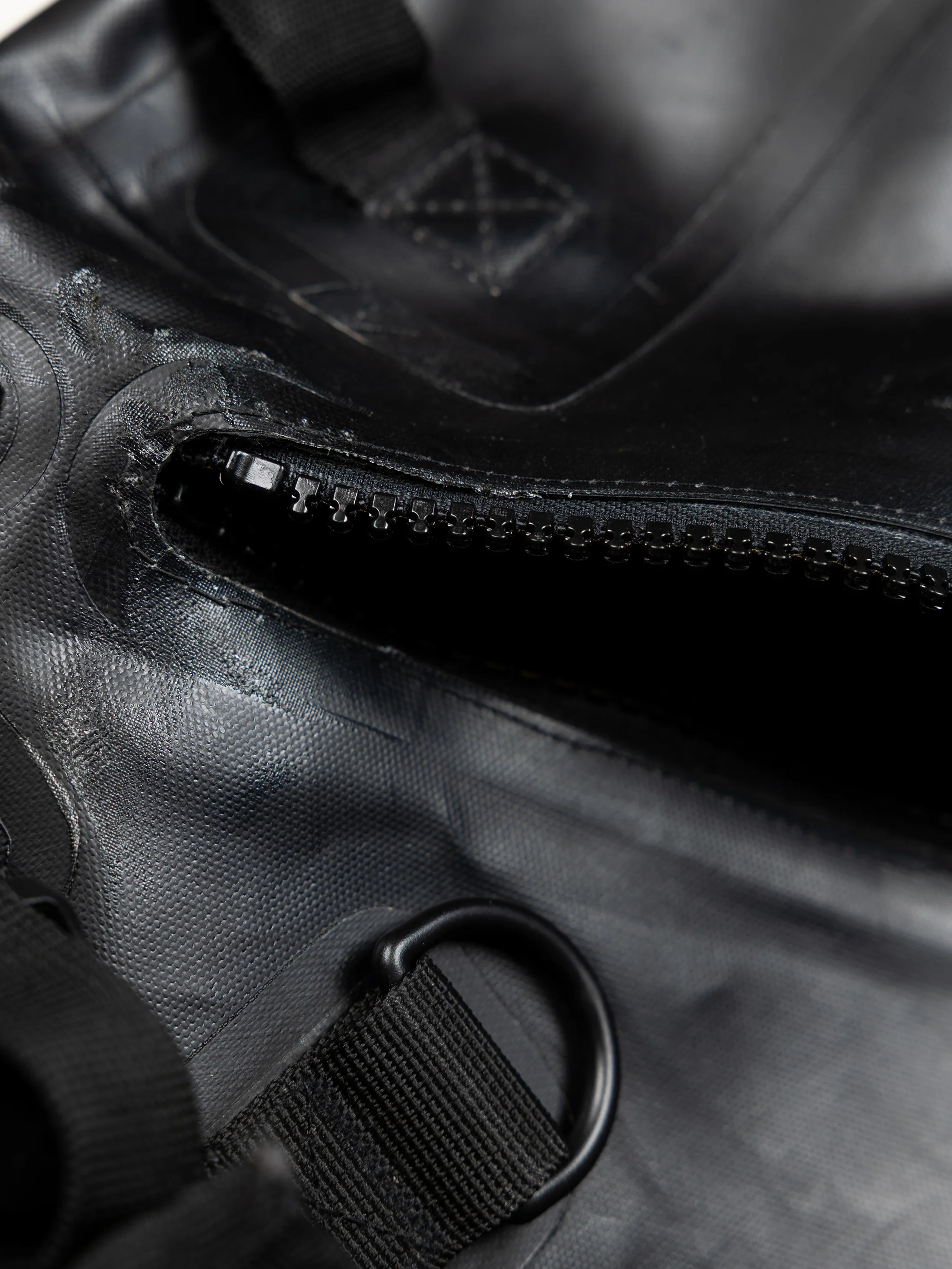 Bag Zip Replacement Repair - Image 3