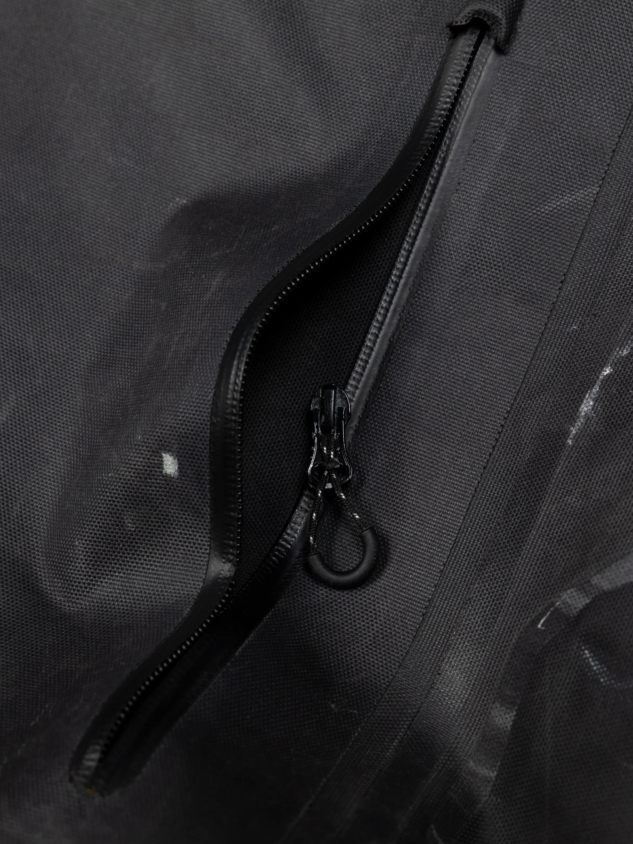 Bag Zip Slider Replacement Repair - Image 2