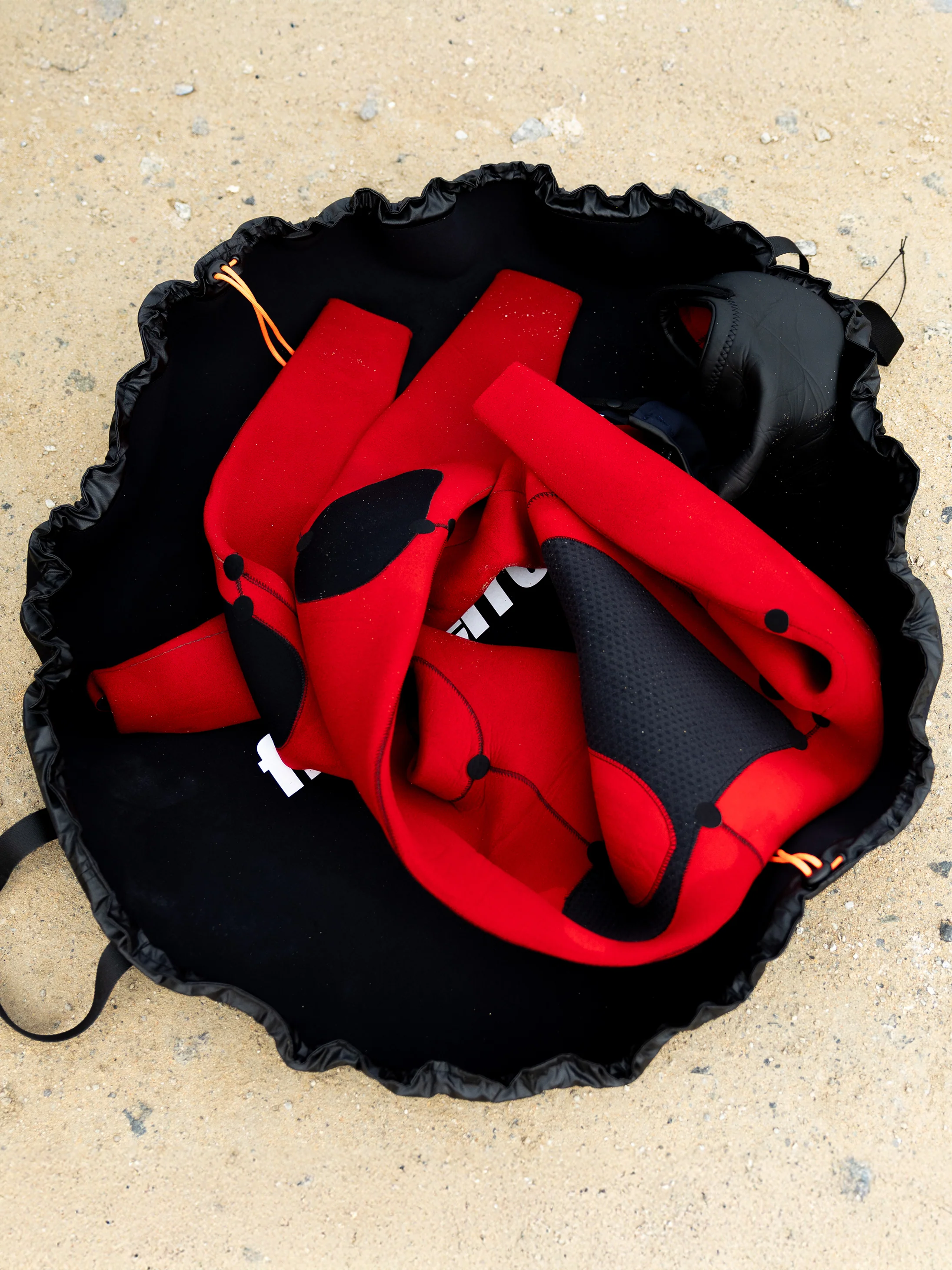 From Wetsuits Recycled Changing Mat - Image 3