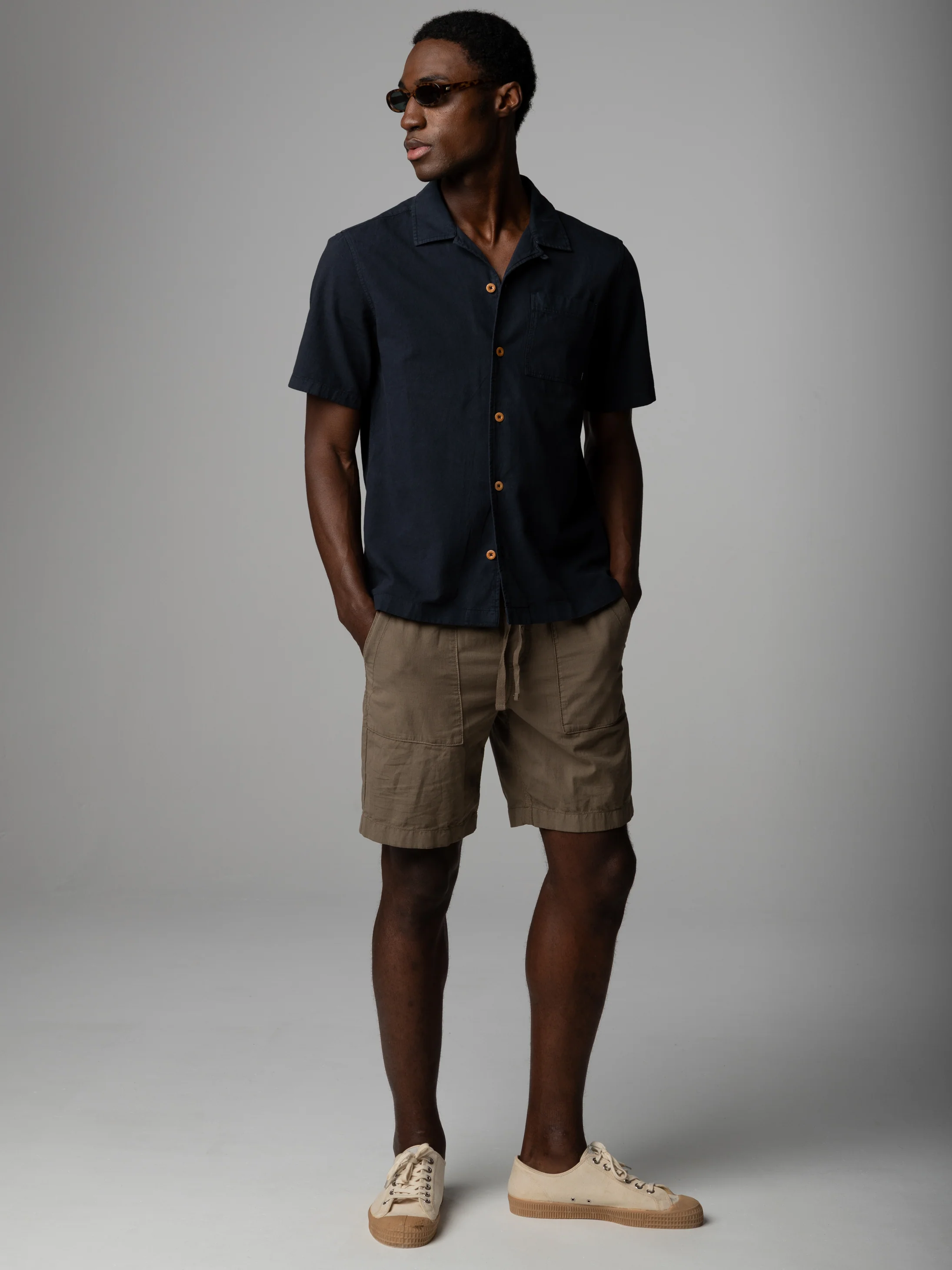 Men's Hendra Short Sleeve Shirt - Image 2