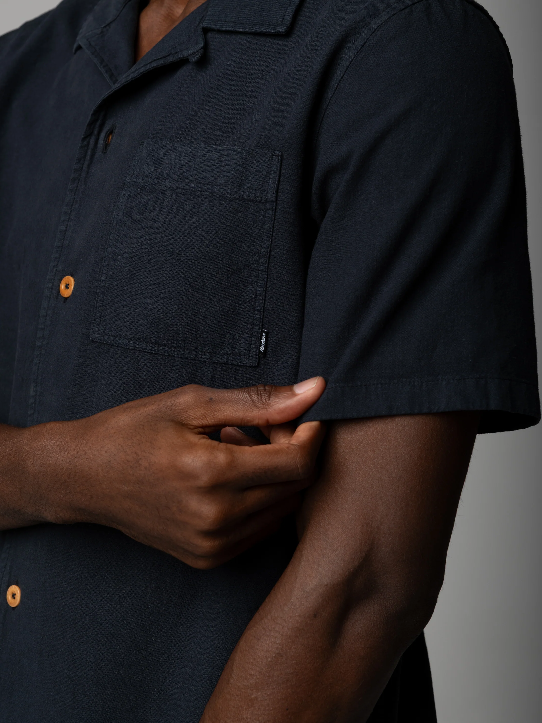 Men's Hendra Short Sleeve Shirt - Image 5