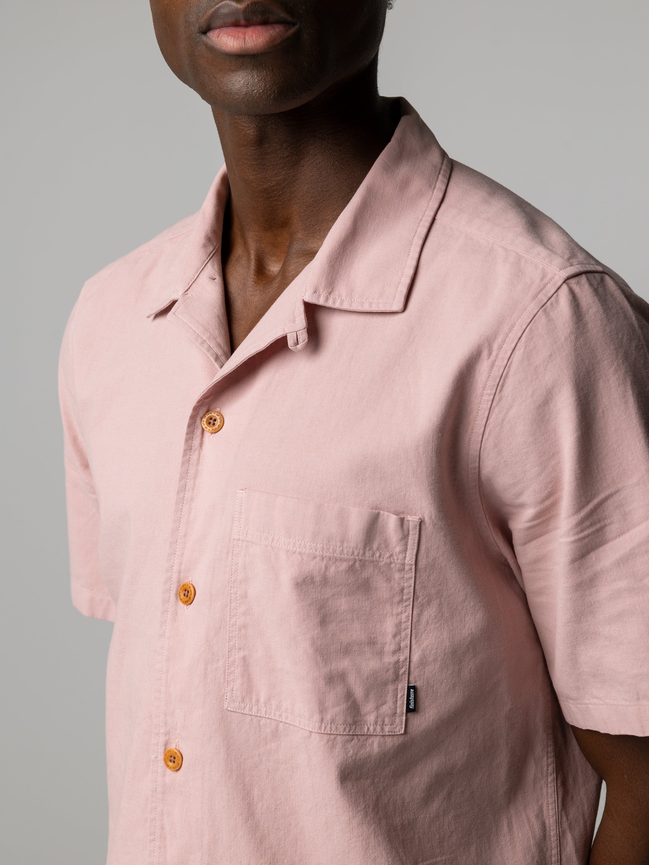Men's Hendra Short Sleeve Shirt - Image 3