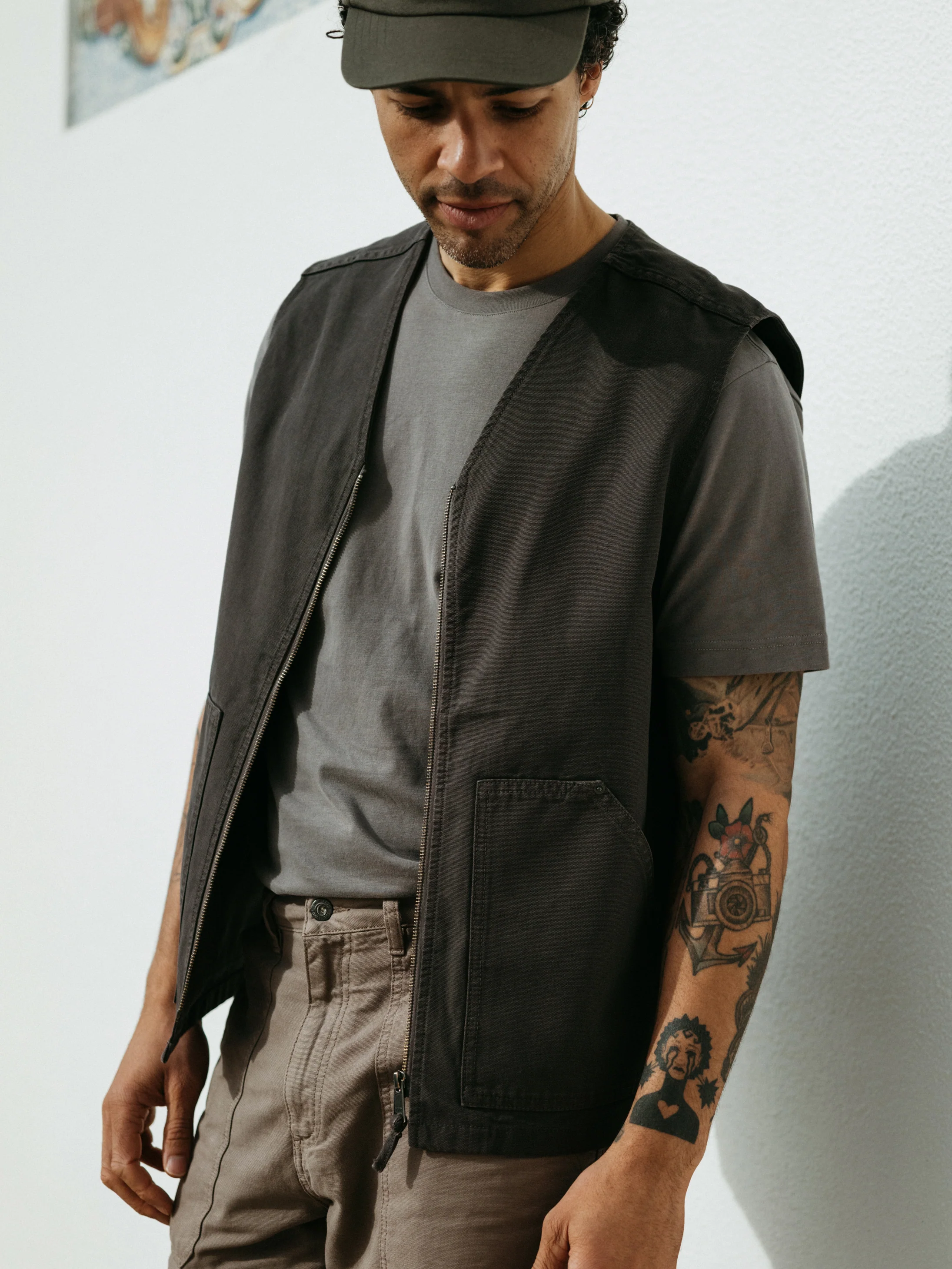 Men's Basset Gilet - Image 2
