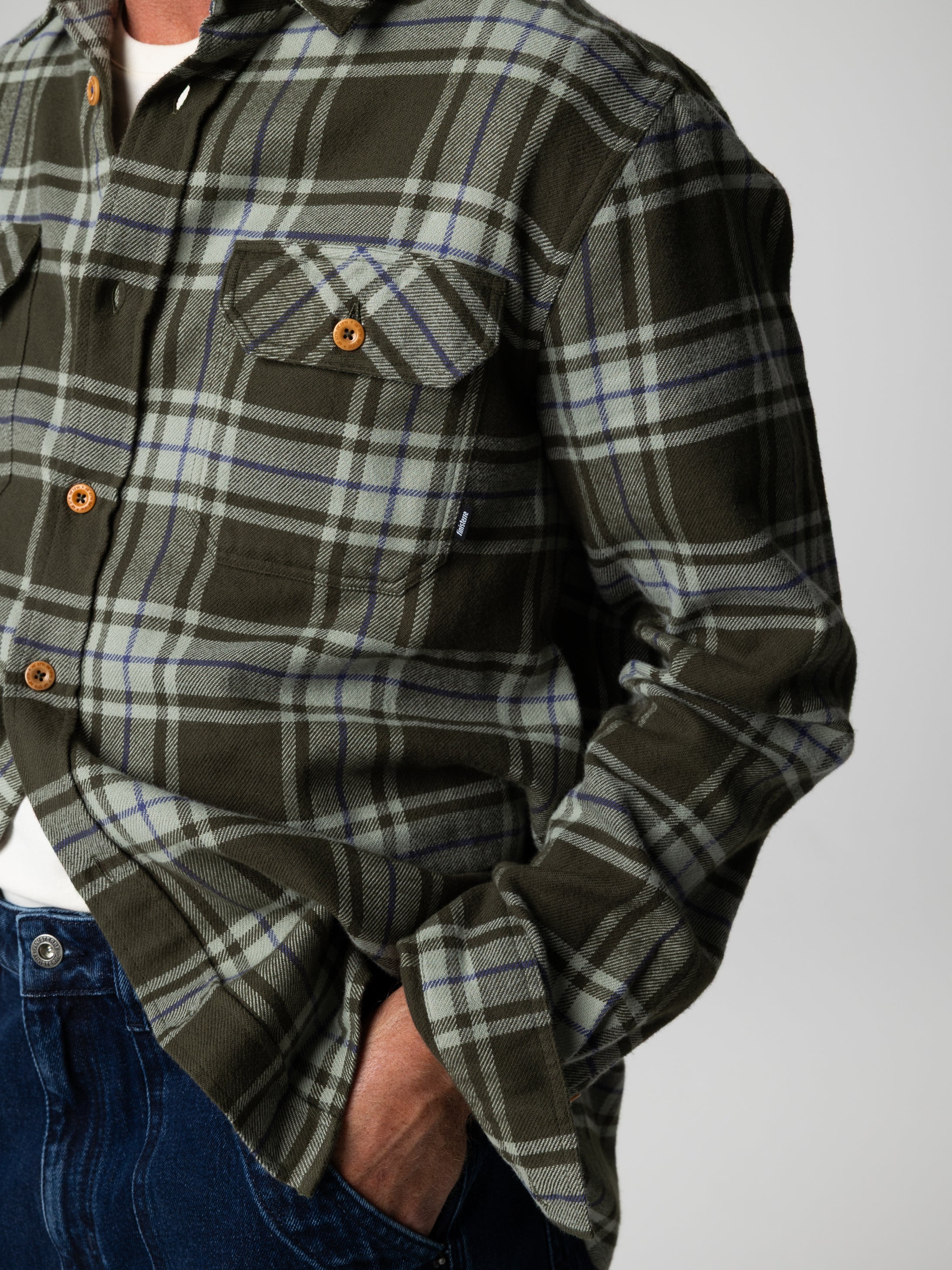 Men's Beardsmore Shirt - Image 6