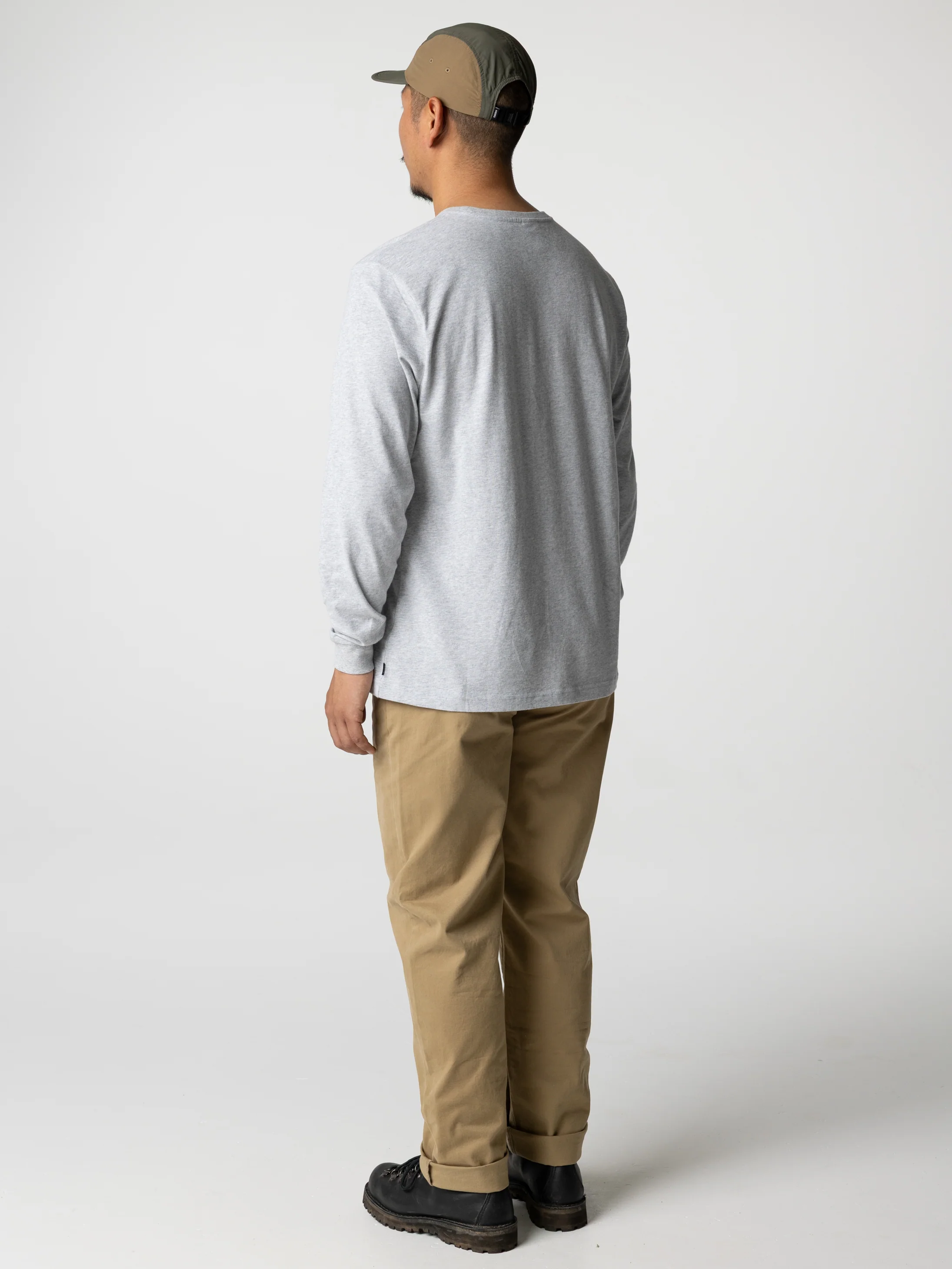 Men's Harlyn Logo Long Sleeve T-Shirt - Image 3