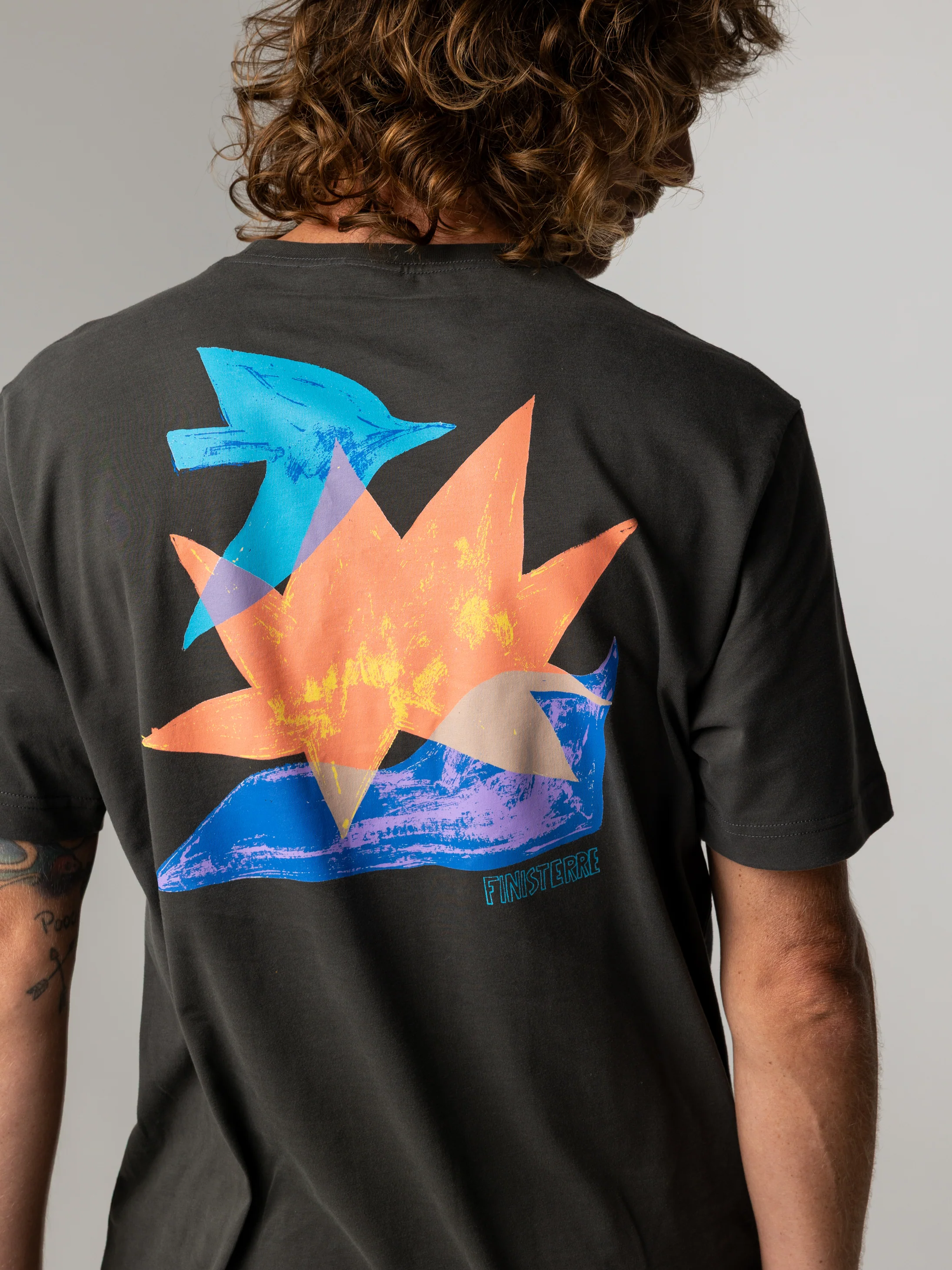 Men's Sunrays T-Shirt - Image 3