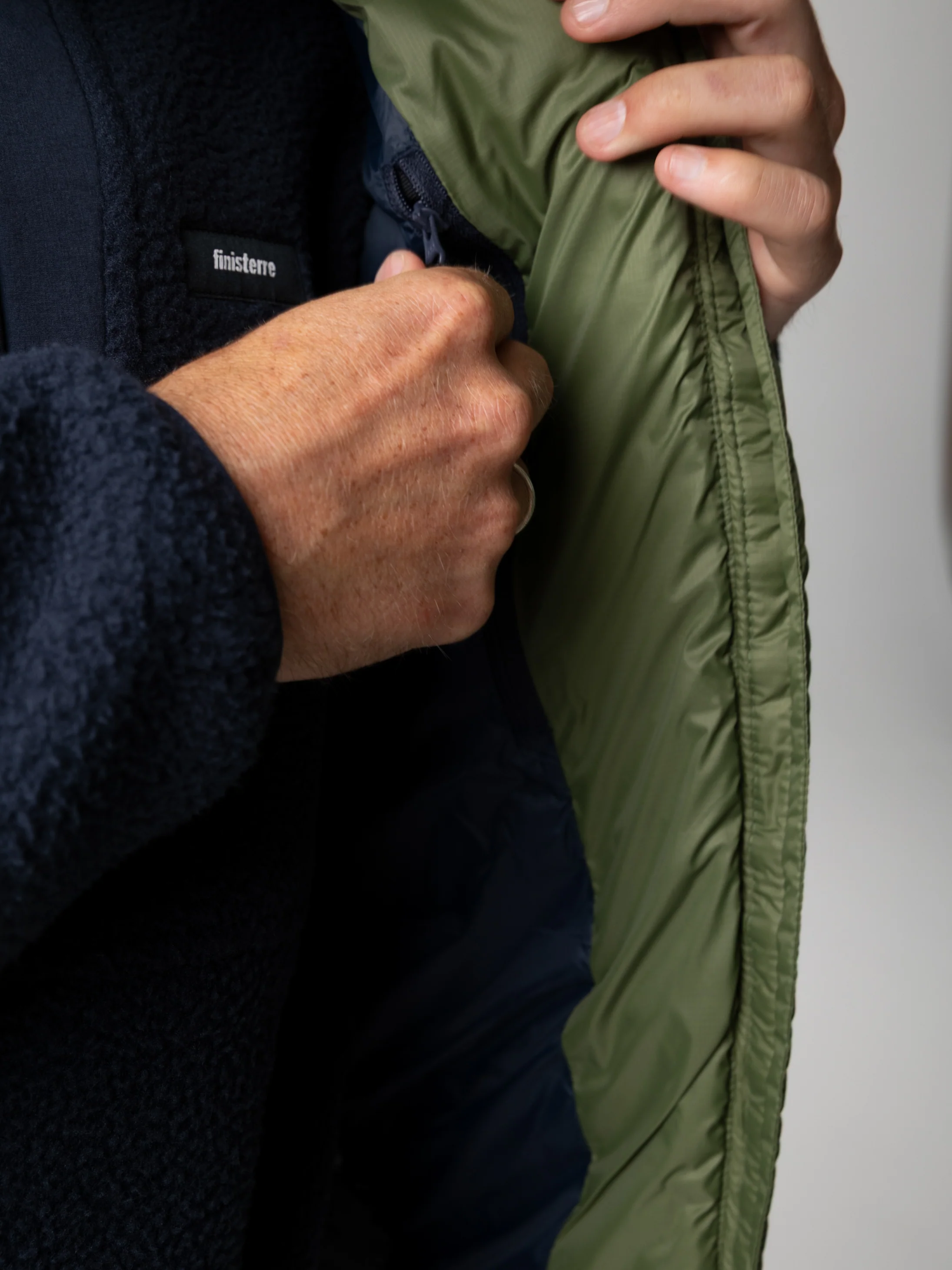 Men's Nimbus Insulated Gilet - Image 7