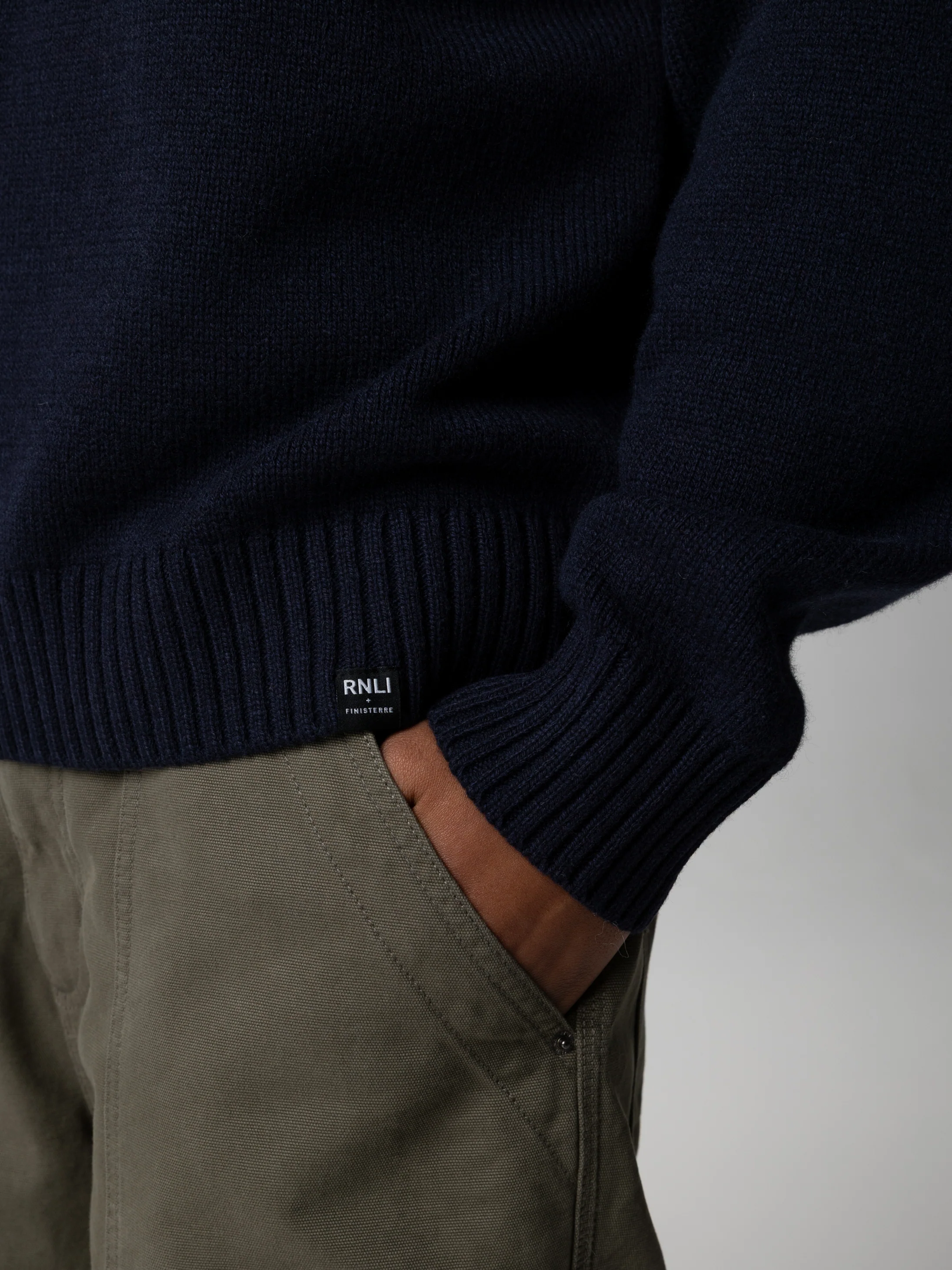 Men's RNLI Polperro Jumper - Image 5
