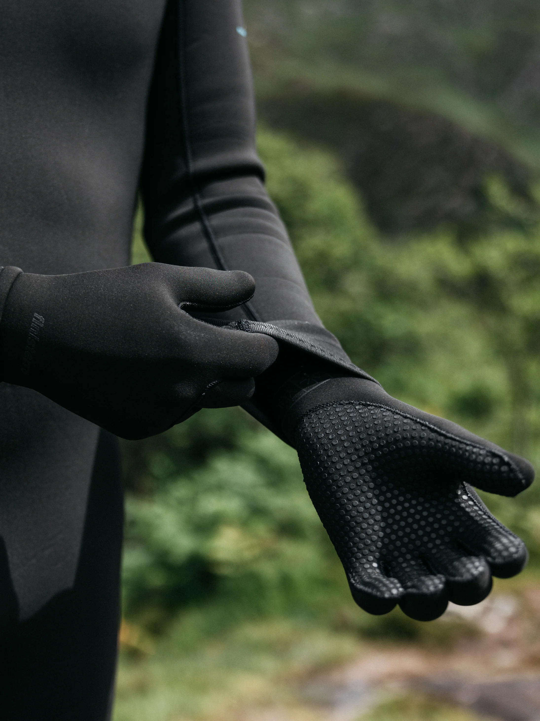 Nieuwland 2mm Yulex® Gloves - Image 5
