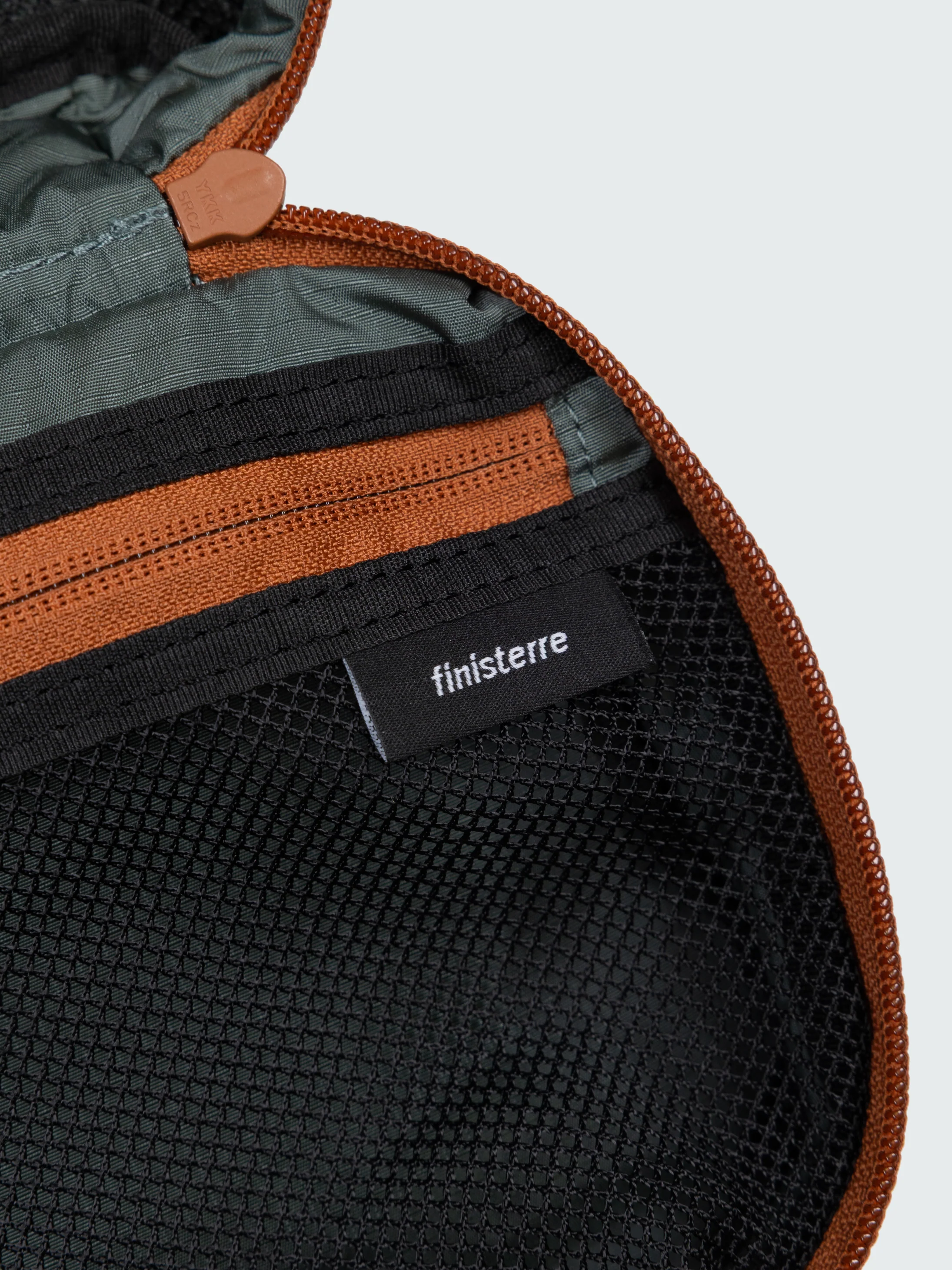 Mako Toiletries Bag - Image 6