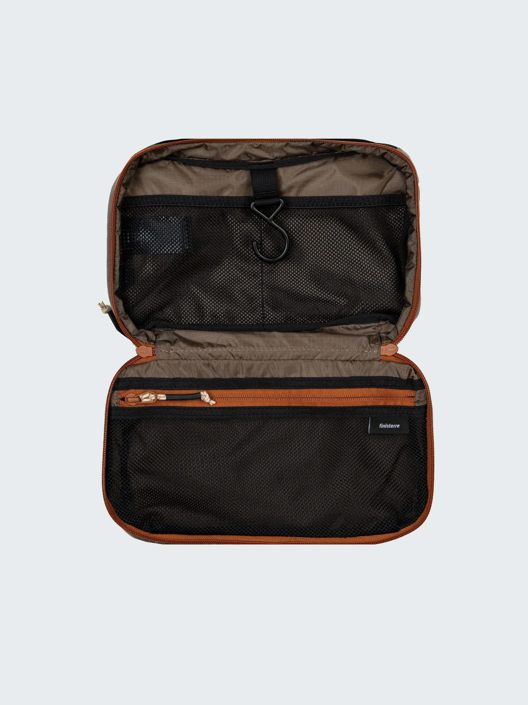 Mako Toiletries Bag - Image 2
