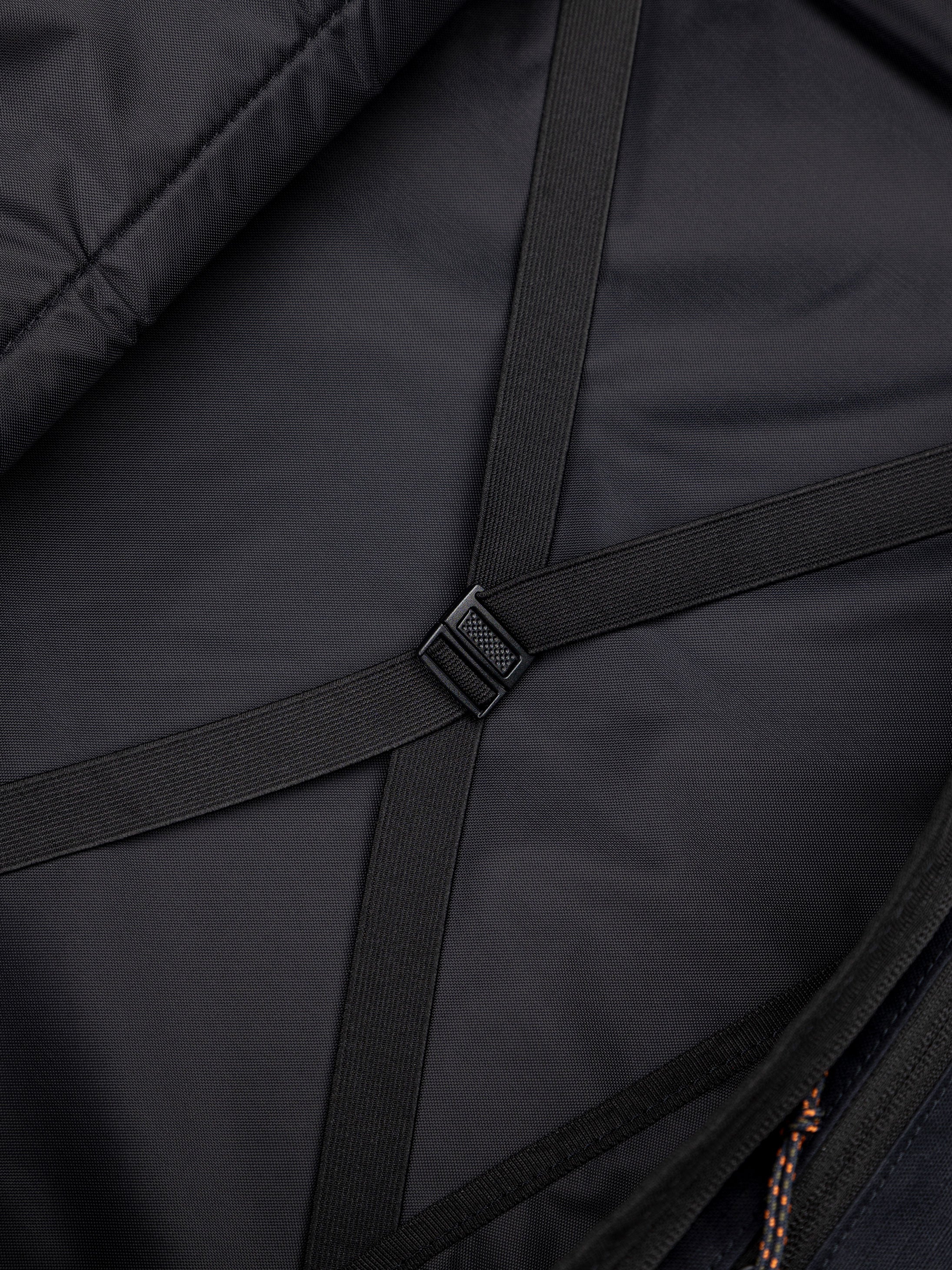 Nautilus 45L Duffle Bag - Image 9