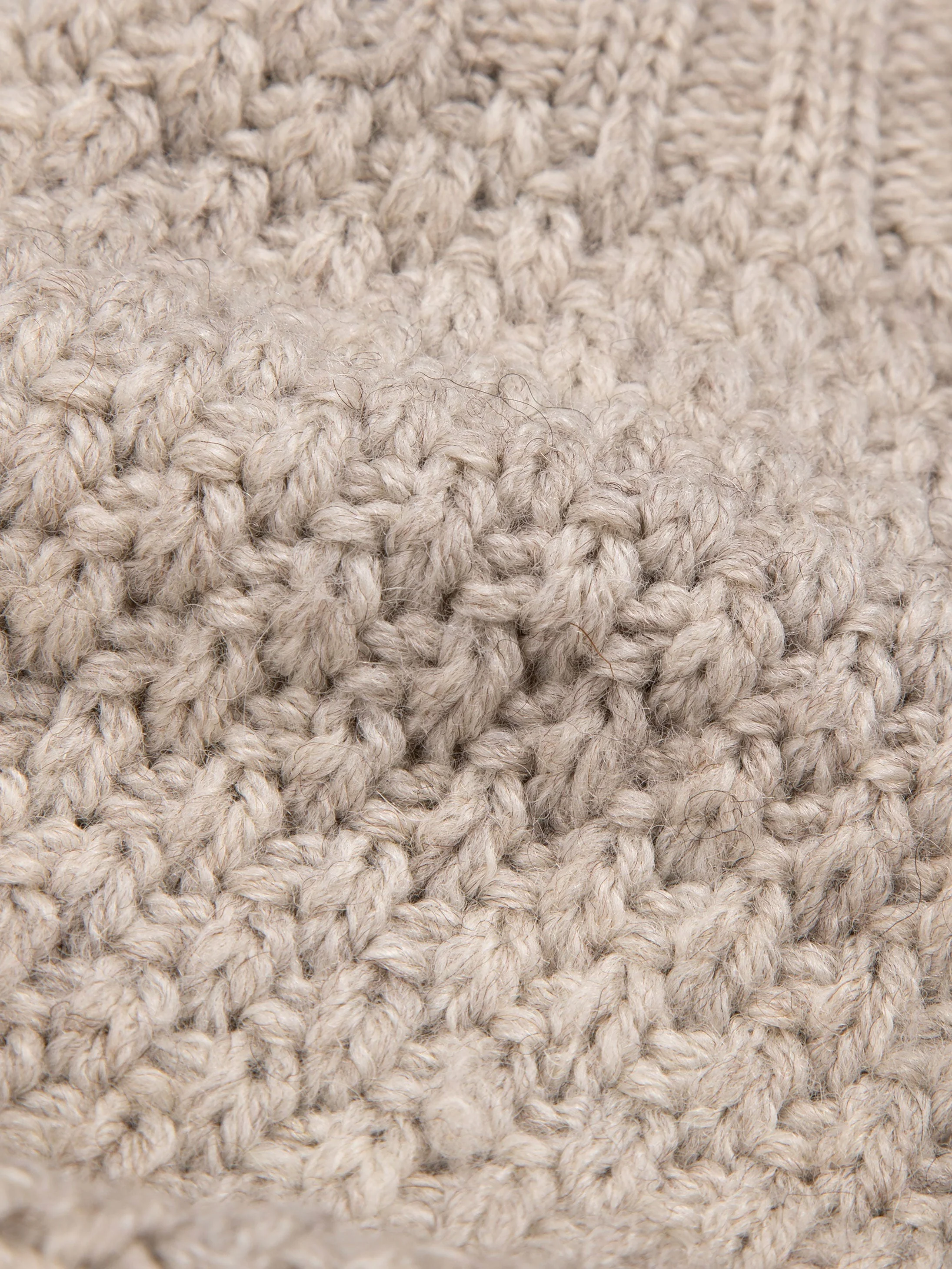 Knitwear Refresh - Repair - Image 4