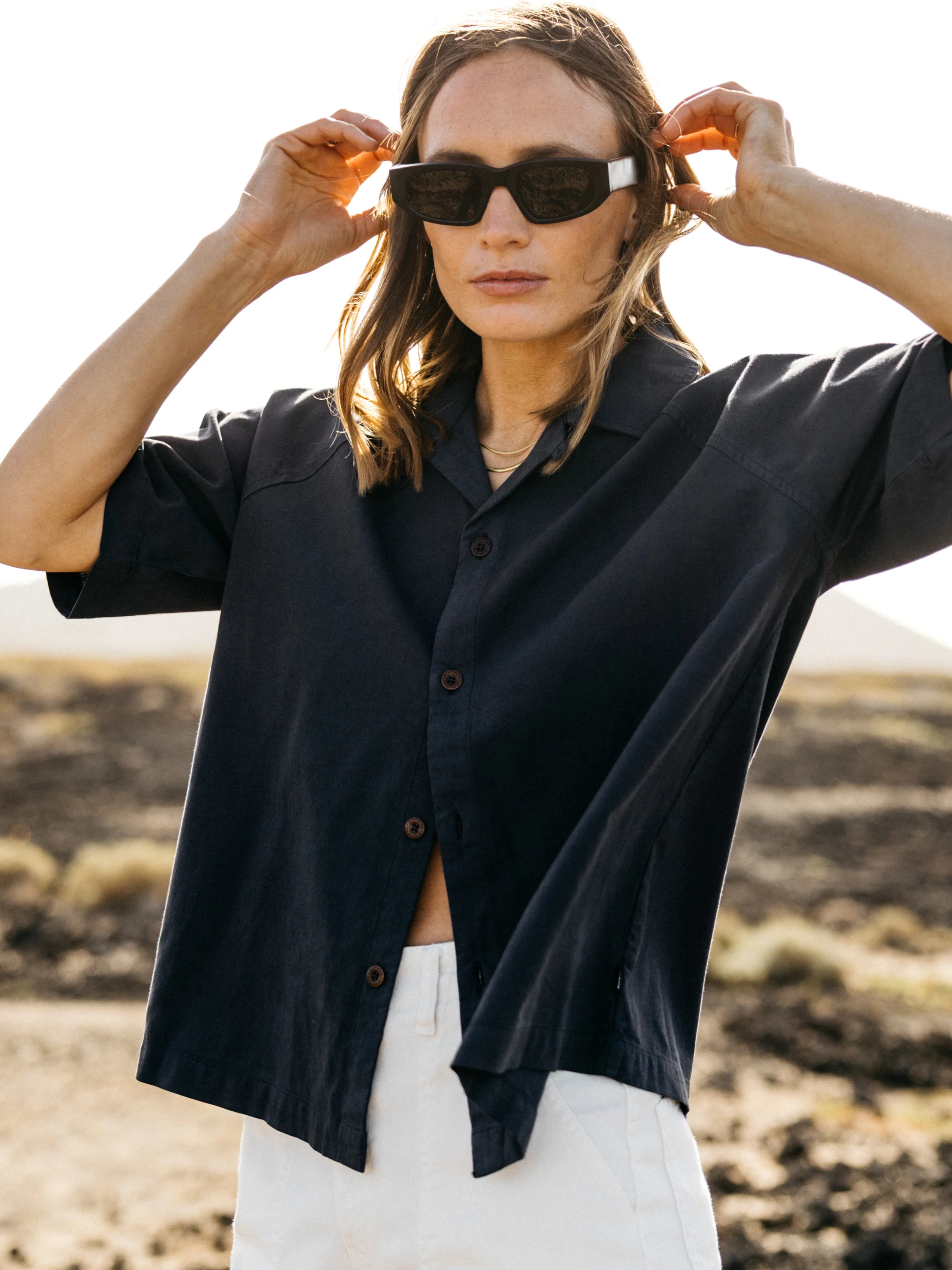 Women's Morva Hemp Shirt - Image 2