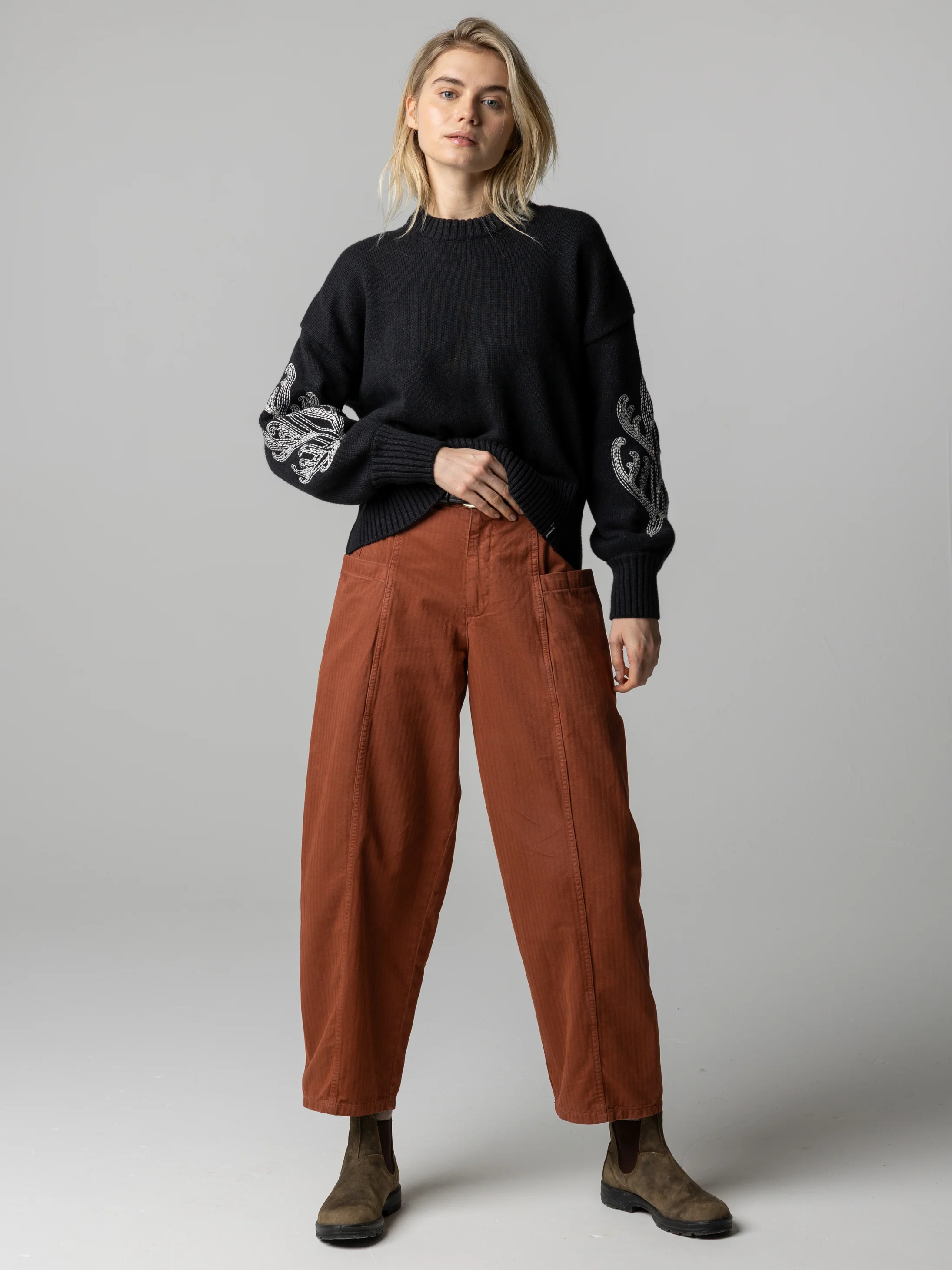 Women's Floral Marine Jumper - Image 4