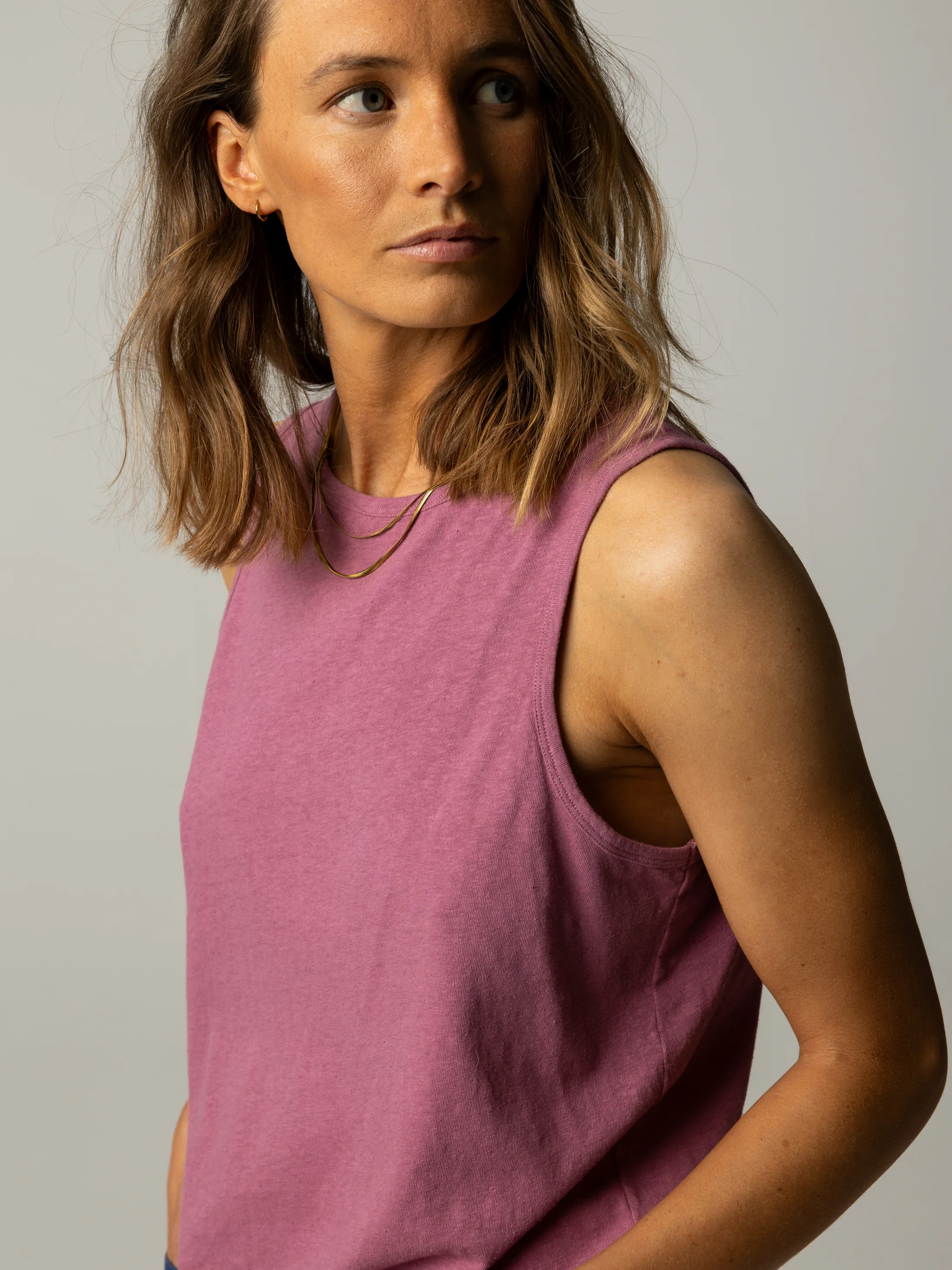 Women's Kea Vest - Image 3