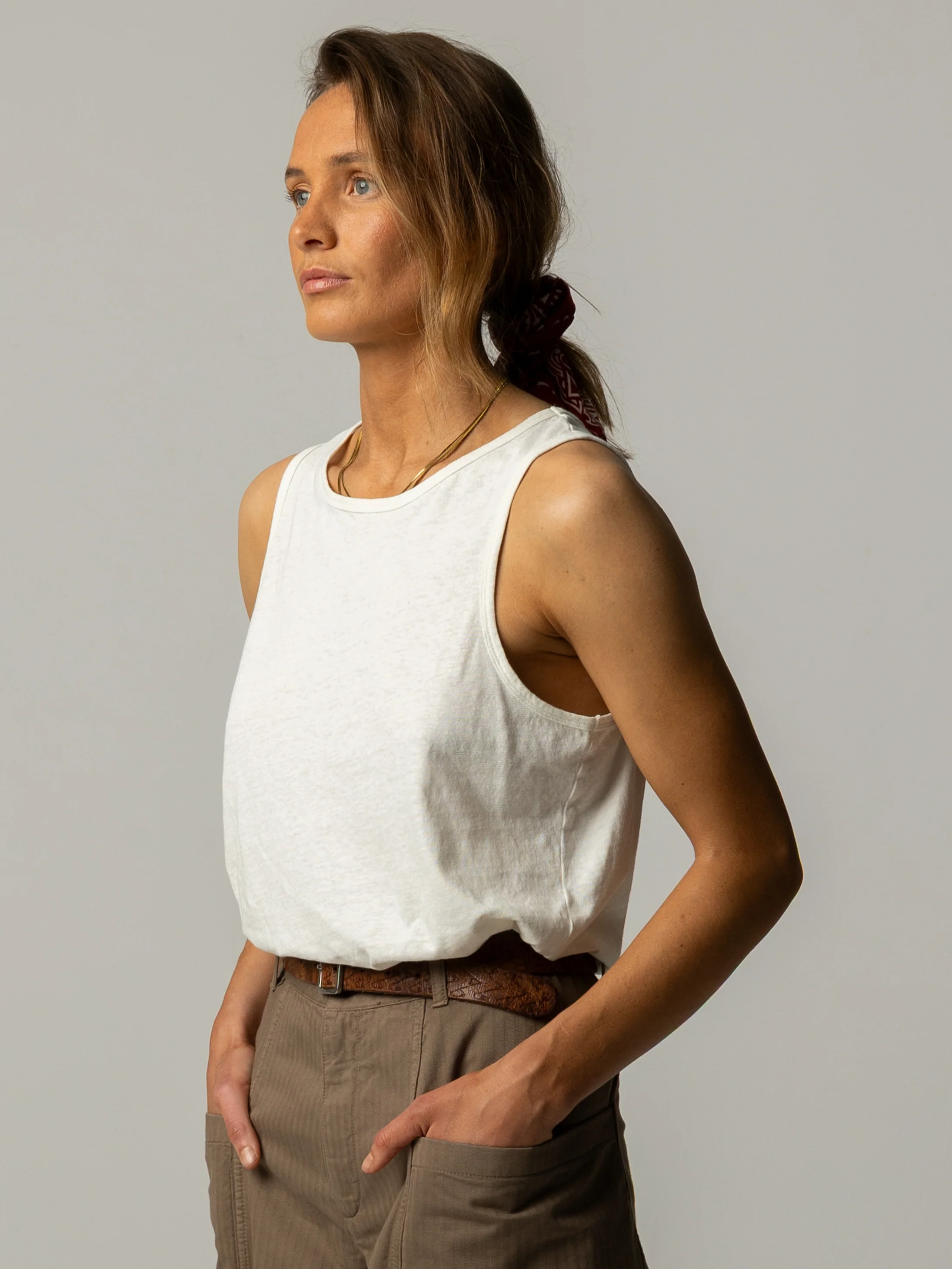 Women's Kea Vest - Image 2