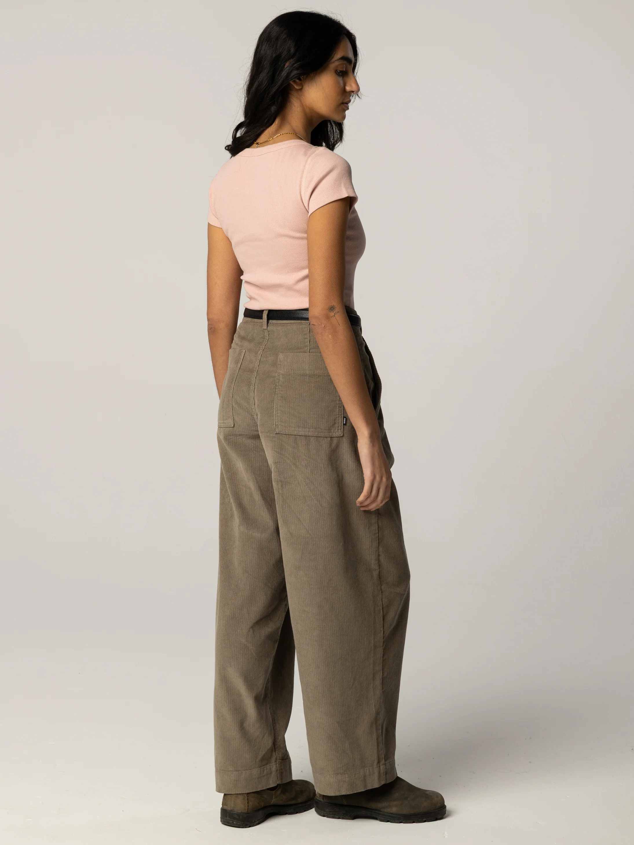 Women's Powes Ribbed T-Shirt - Image 4