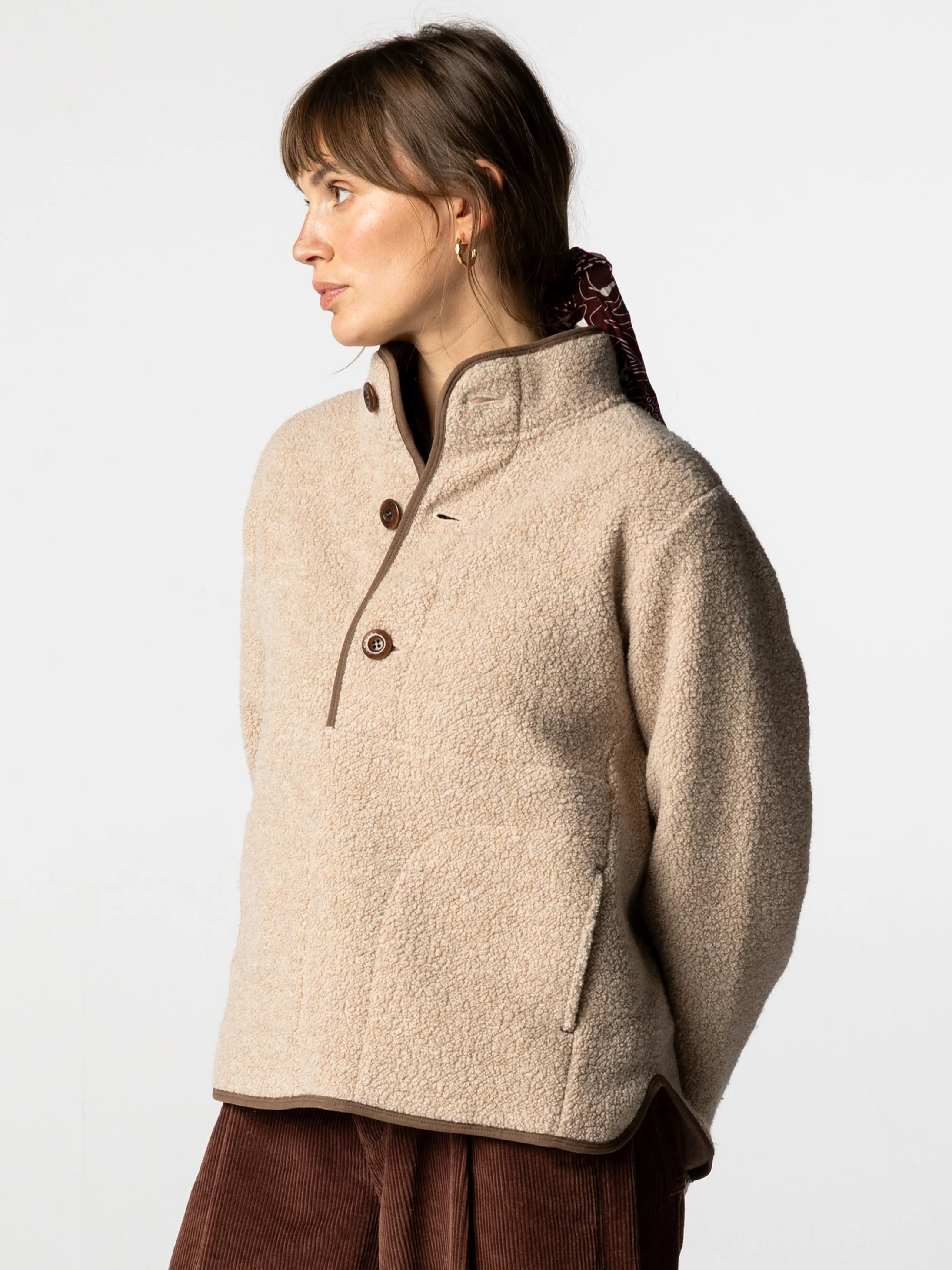 Women's Elowen Fleece Jumper - Image 2